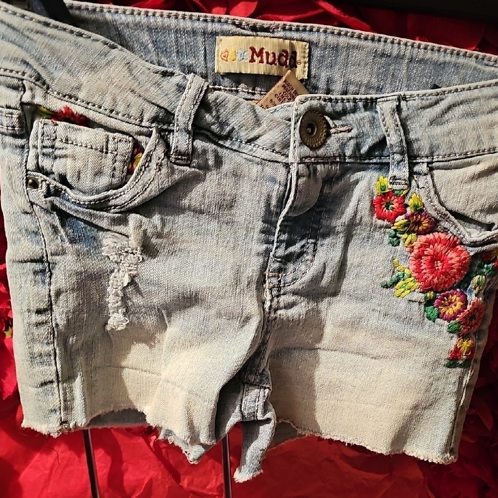 Mudd Girls Embroidered Denim Adjustable Shorts - Blue Floral Embroidery Size 8